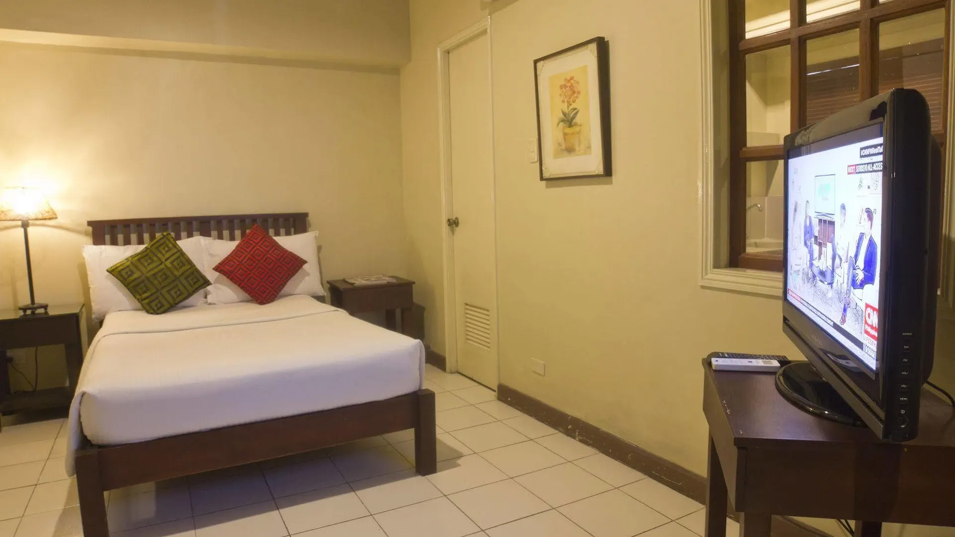Oyo 103 Artina Suites Hotel Makati City 2*,  Filipíny