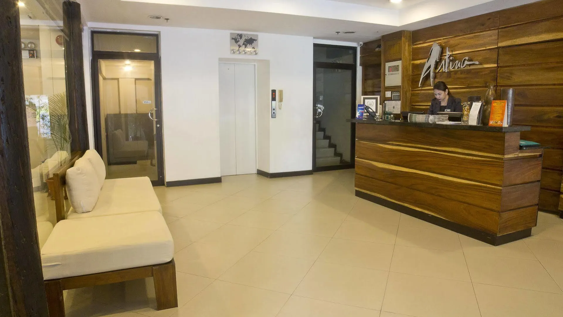Oyo 103 Artina Suites Hotel Makati City Filipíny