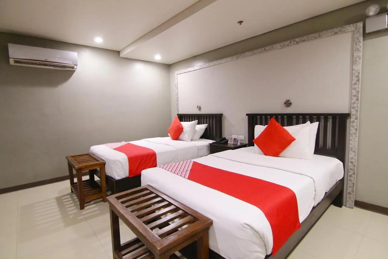 Oyo 103 Artina Suites Hotel Makati City 2*,