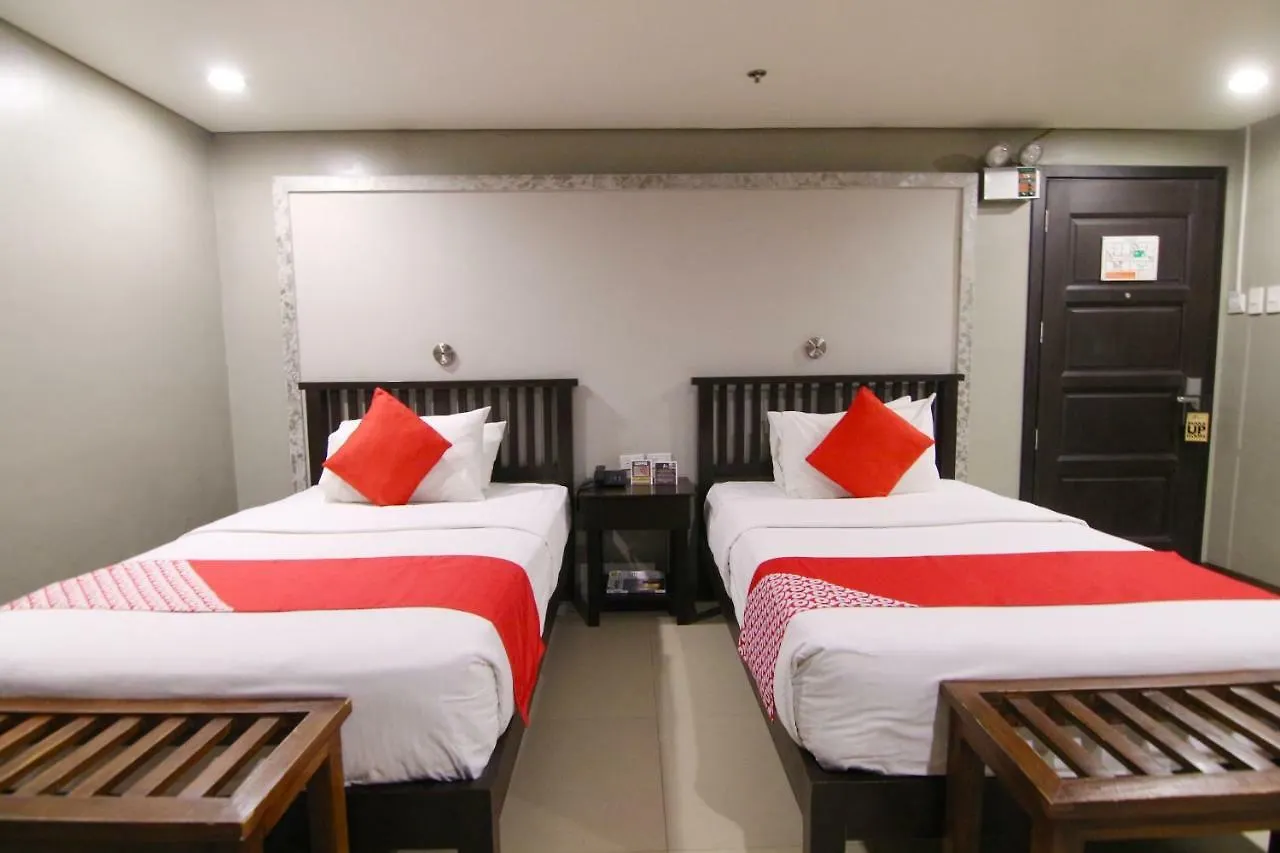 Oyo 103 Artina Suites Hotel Makati City