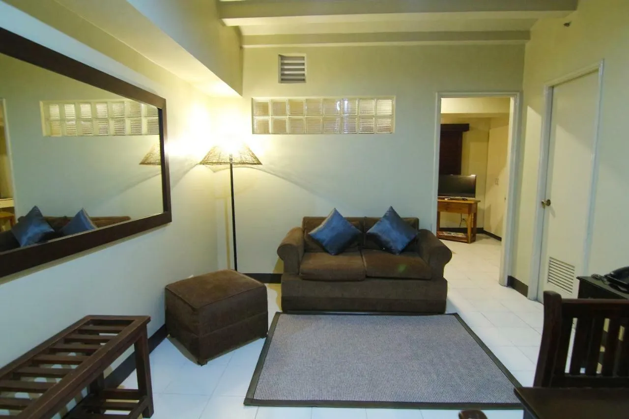 Oyo 103 Artina Suites Hotel Makati City