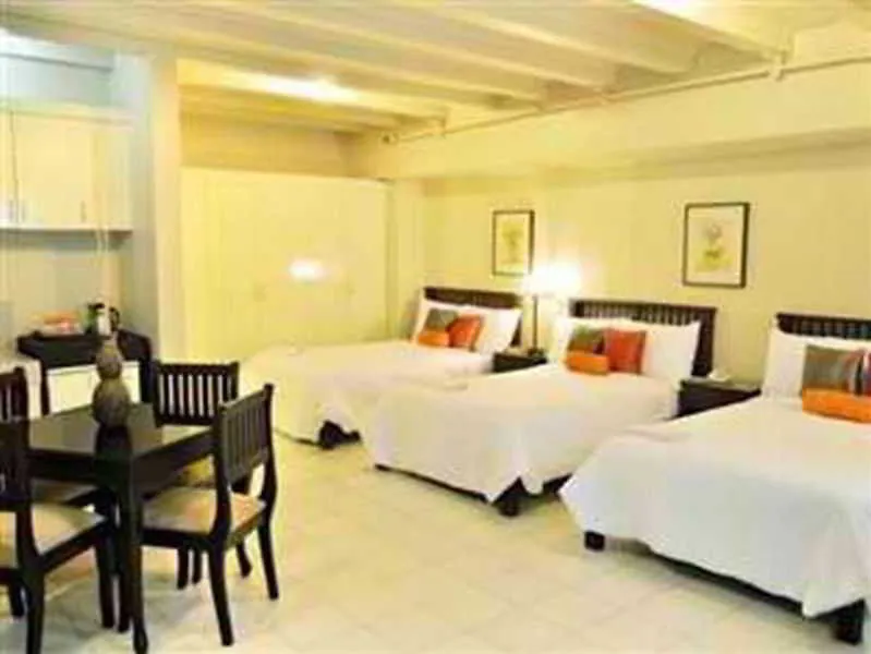 Oyo 103 Artina Suites Hotel Makati City