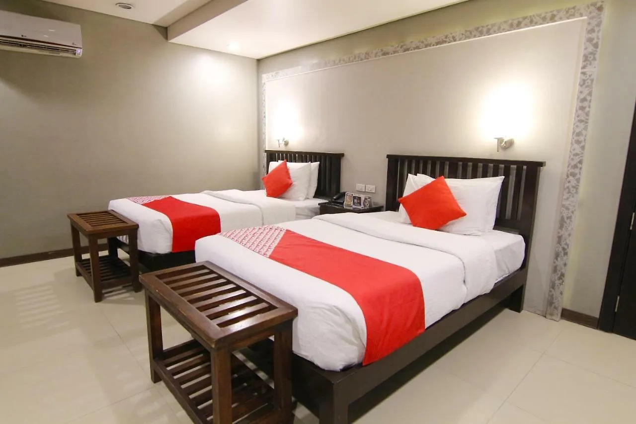 Oyo 103 Artina Suites Hotel Makati City