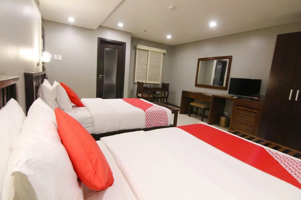 Oyo 103 Artina Suites Hotel Makati City 2*,